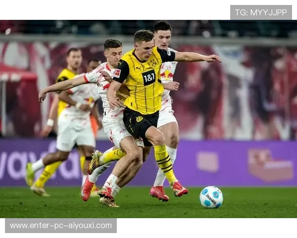 德甲莱比锡中场压迫,客队防线失衡：一场战术与数据共振的解码